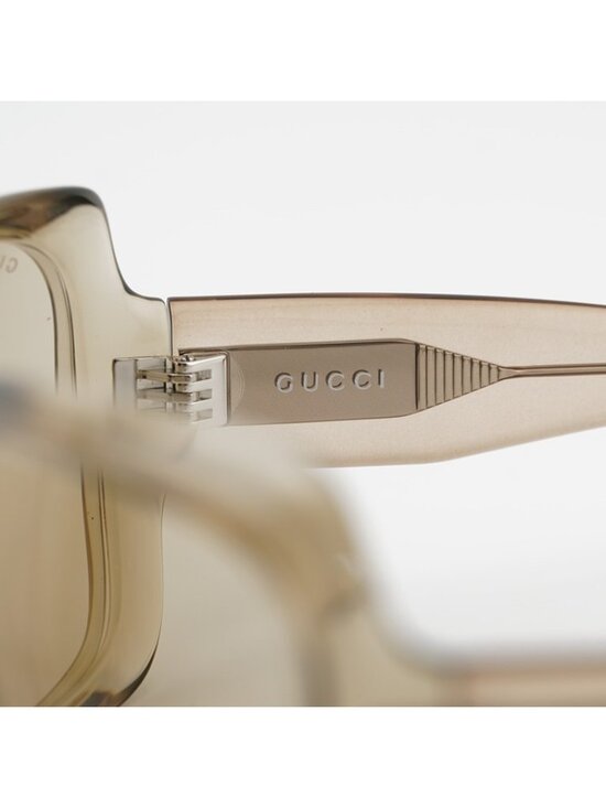 Gucci GG2176S 006 Sunglasses Shiny Transparent Beige Rectangle Frame main image 8